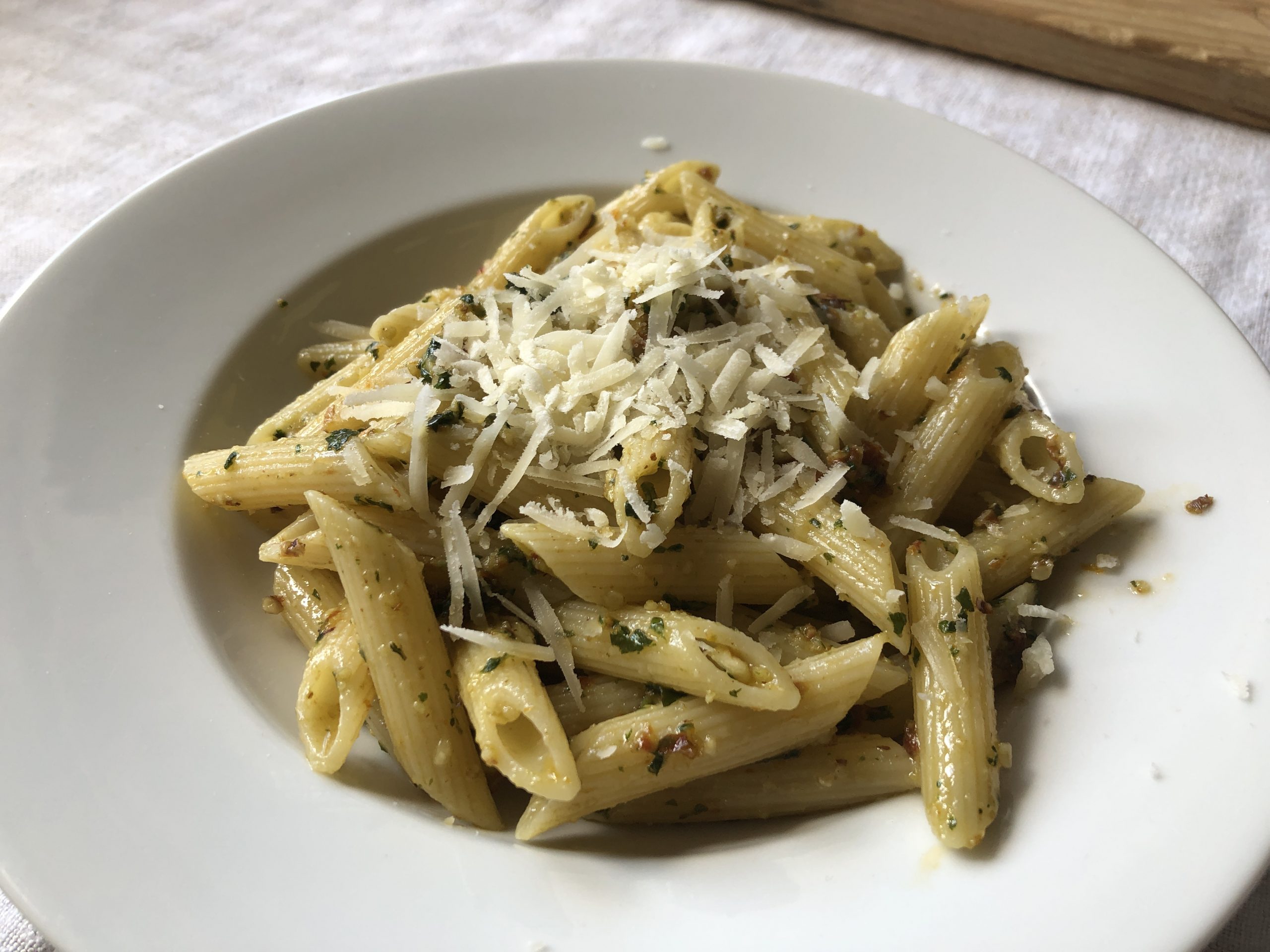 Pesto z oschnutých delikates